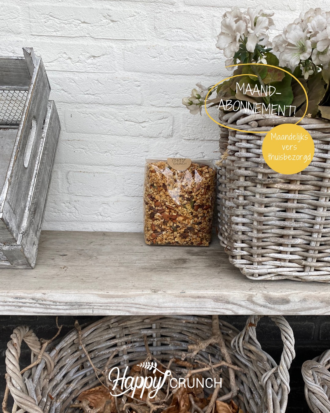 ♨️ Vers van de pers!
De granola komt nét uit de oven en ruikt verrukkelijk. De zakjes worden gevuld en ik kan niet wachten om ze weer rond te brengen.
Ambachtelijk gebakken in eigen bakkerij, met liefde voor jouw ontbijt🥰.
Maak het jezelf makkelijk en neem een granolaabonnement. Stuur me een bericht of kijk op de website: www.happycrunch.nl
Angelique 👩🏼🍳
#granolaabonnement #happycrunch #flexibelgenieten #versgemaakt #thuisbezorgd