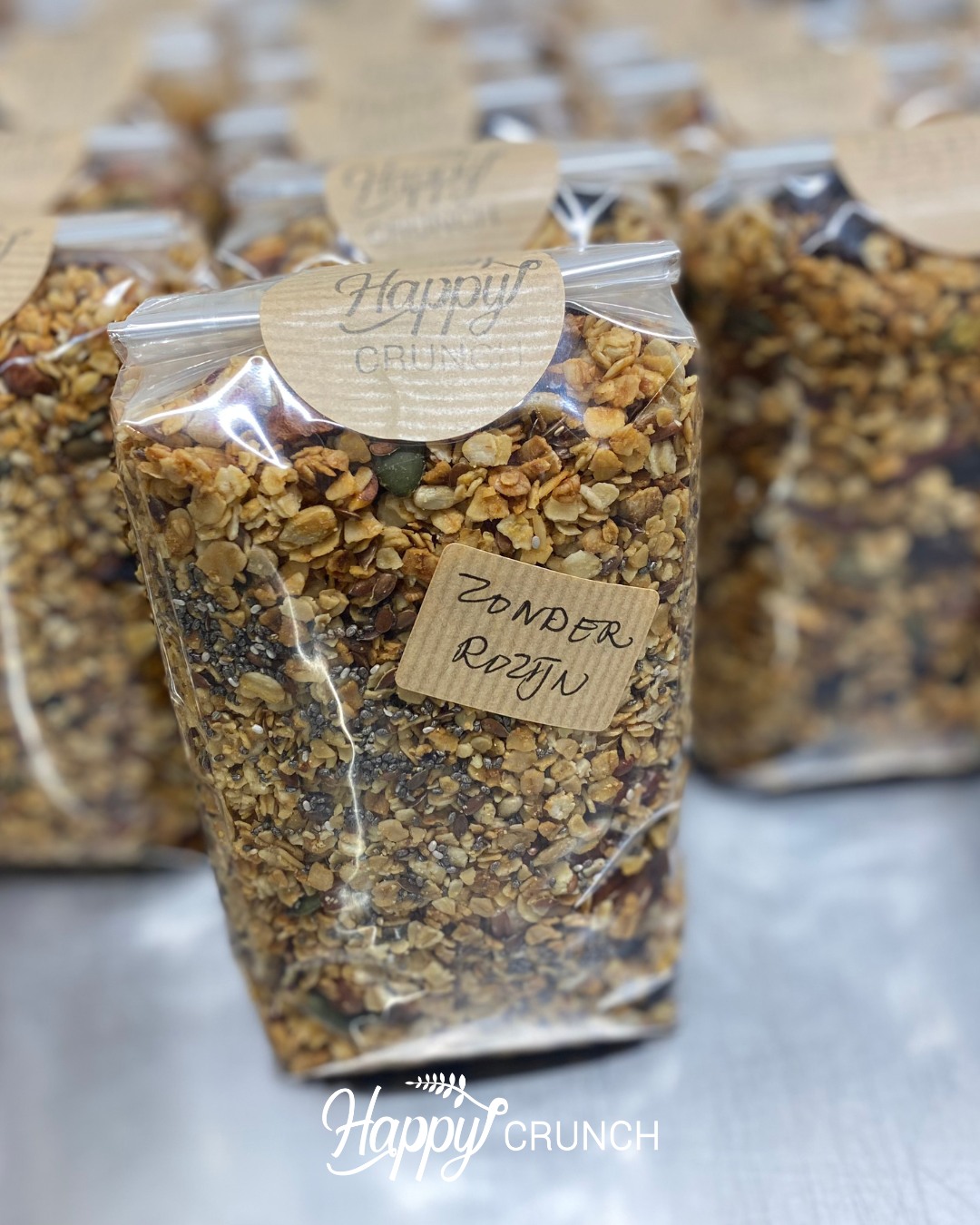 Speciaal voor jou gemaaktโฆ zonder rozijnen! ๐๐ฅฃ Standaard zitten er rozijnen in Happy Crunch, maar wil je liever zonder? Geen probleem! Stuur me een berichtje en ik bak jouw granola gewoon op maat. ๐
Angelique ๐ฉ๐ผโ๐ณ
#happycrunch #opmaatgemaakt #granolaopjouwmanier #klantgeluk #versuitdeoven #granolaabonnement #happycrunch #flexibelgenieten #versgemaakt #thuisbezorgd