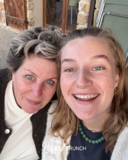 ๐๐๐ฒ๐ป ๐๐ฒ๐ฒ๐ฟ ๐๐ฎ๐บ๐ฒ๐ป ๐ถ๐ป ๐ฆ๐ฝ๐ฎ๐ป๐ท๐ฒโฆ ๐ช๐ธ
Op bezoek bij mijn dochter Lola en natuurlijk namen we een voorraadje Happy Crunch voor haar mee ๐๐ฅฃ
Maar we genoten ook volop van al het lekkers daar! Zรณ fijn om weer even compleet te zijn. ๐
Angelique ๐ฉ๐ผโ๐ณ
#familietijd #spanjemomentje #happycrunchontour #versgebakken #granolaabonnement #happycrunchmomentje #granolaabonnement #happycrunch #flexibelgenieten #versgemaakt #thuisbezorgd