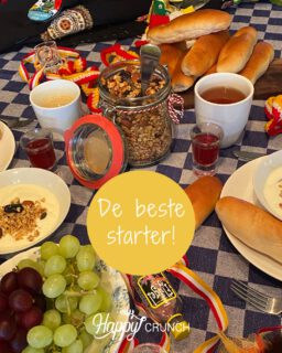 ๐๐ฒ๐ฑ๐ฑ๐ฒ ๐ด๐ถ๐ท ๐๐ฒ ๐ผ๐ธ? ๐๐ถ๐ฒ ๐ฐ๐ฎ๐ฟ๐ป๐ฎ๐๐ฎ๐น๐๐ธ๐ฟ๐ถ๐ฒ๐ฏ๐ฒ๐น๐โฆ Elke dag zo veel gezelligheid, dan is een goed ontbijtje de basis voor een top carnavalsdag ๐ฅฃ๐ช
Fijne carnaval nog! ๐ญ
Angelique ๐ฉ๐ผโ๐ณ
#gaodemee #carnaval #goedebodem #carnavalsontbijt #oeteldonk